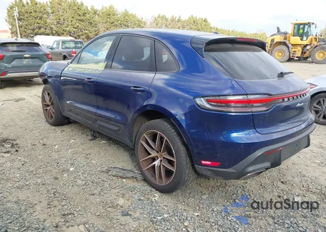 2022 Porsche Macan z USA, uszkodzony, nr VIN WP1AA2A58NLB11956